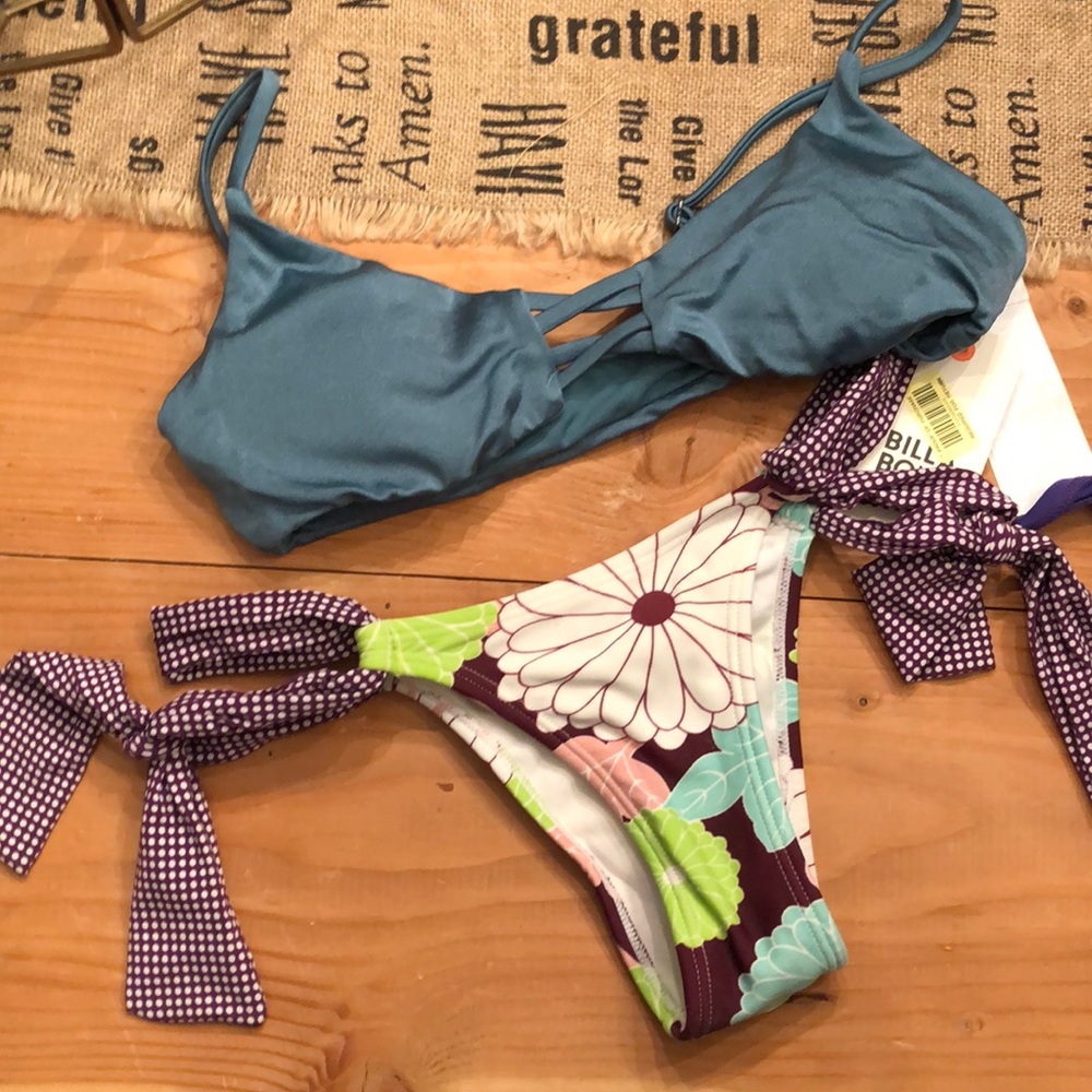 Brazilian brand bikini bottoms worn twice